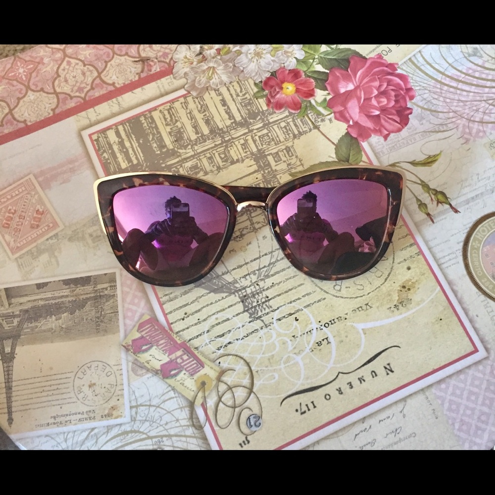 Steve Madden Sunglasses